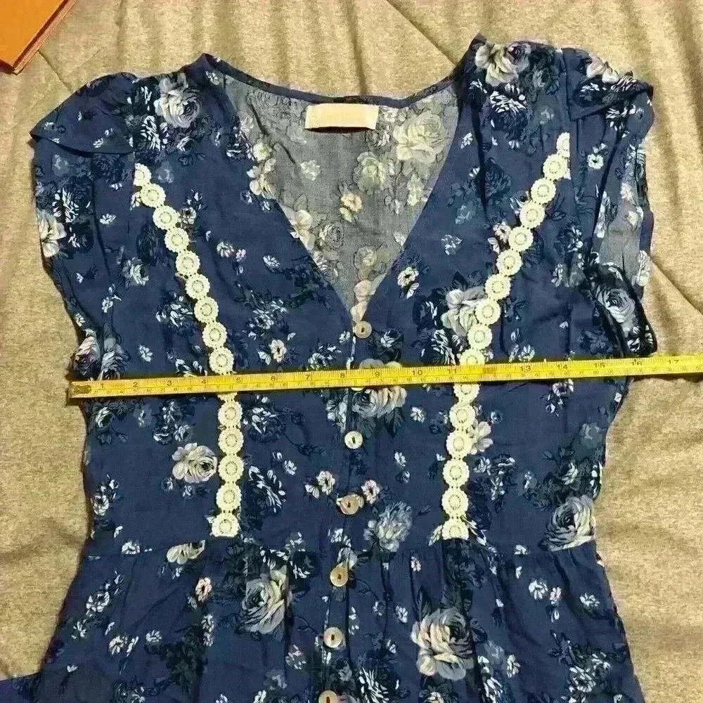 C+D+M Collection Blue Floral Maxi Dress Boho Lace Trim Button Front Womens M - Picture 4 of 8